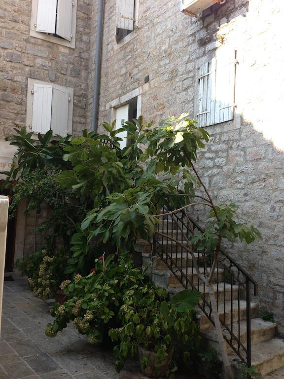London Apartment Μπούντβα Εξωτερικό φωτογραφία