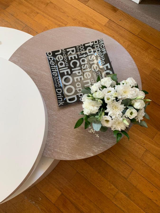 London Apartment Μπούντβα Εξωτερικό φωτογραφία