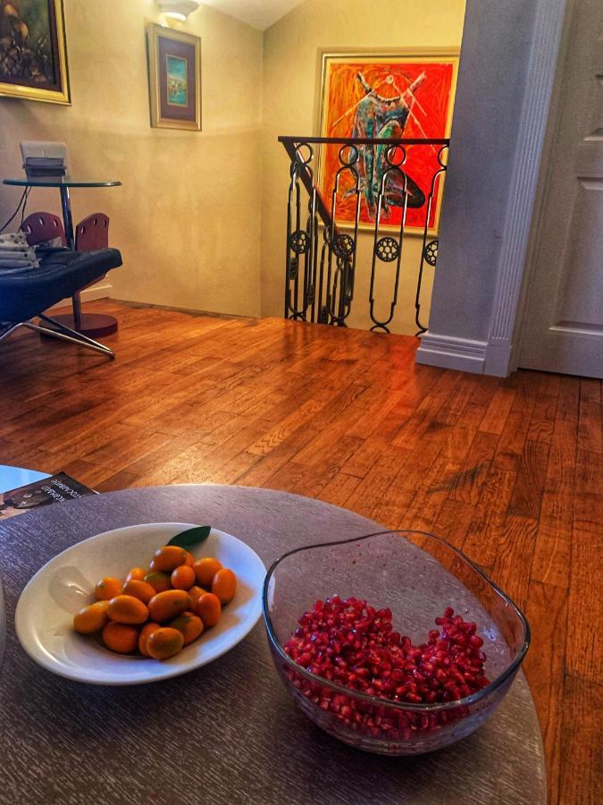 London Apartment Μπούντβα Εξωτερικό φωτογραφία